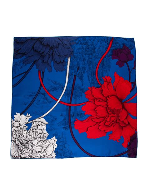 hermes l'ombre des pivoines scarf|À l'ombre des pivoines blue .